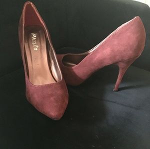 Swede burgundy pump heels